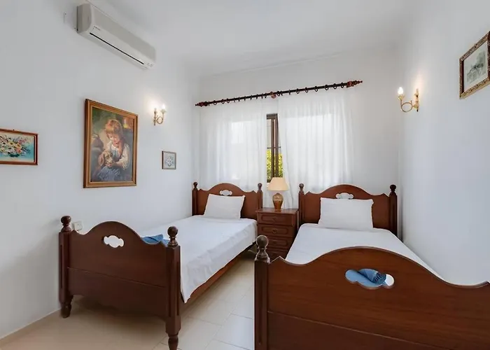 Rosado - Moradia 6 Com Ac, Jardim A 5 Min Do Centro De Casa de Férias Albufeira